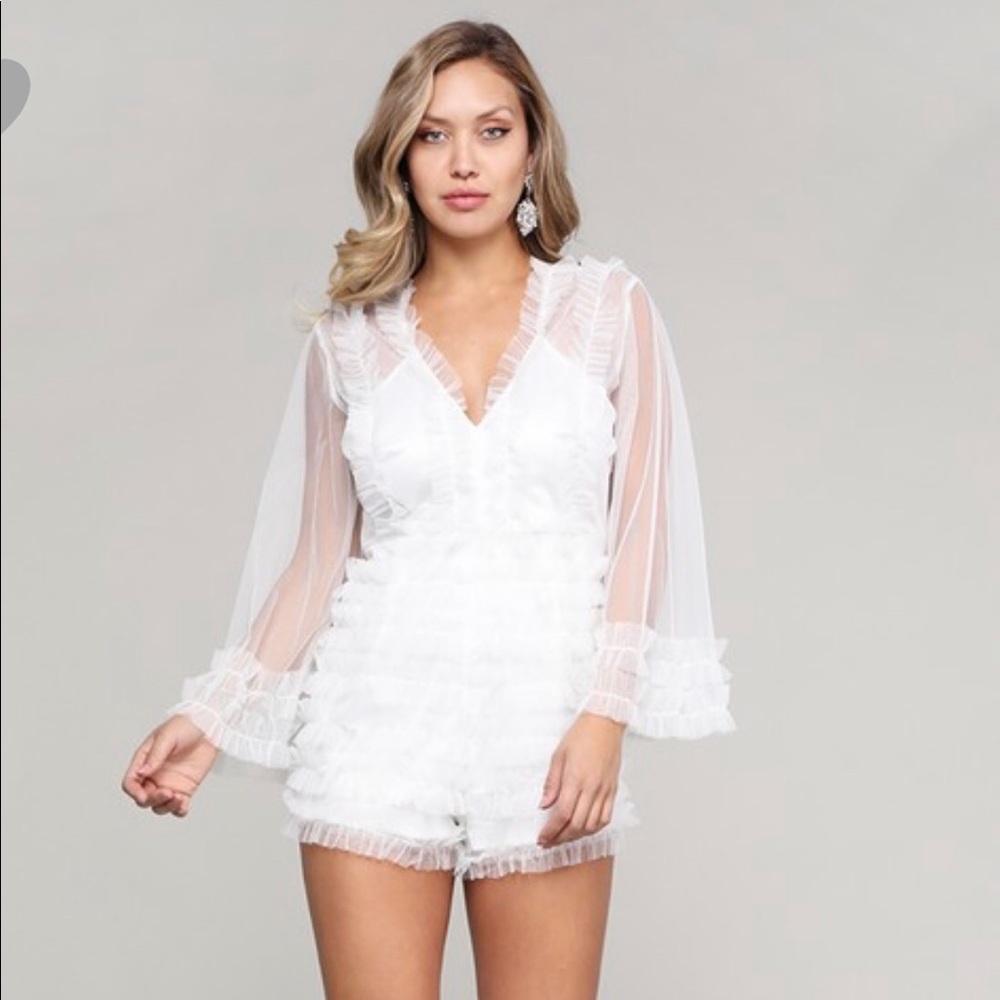 WHITE PARTY ROMPER